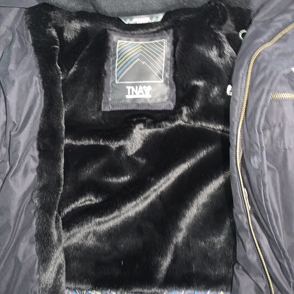 TNA ARITZIA VERBIER Winter Parka Jacket - Picture 6 of 16